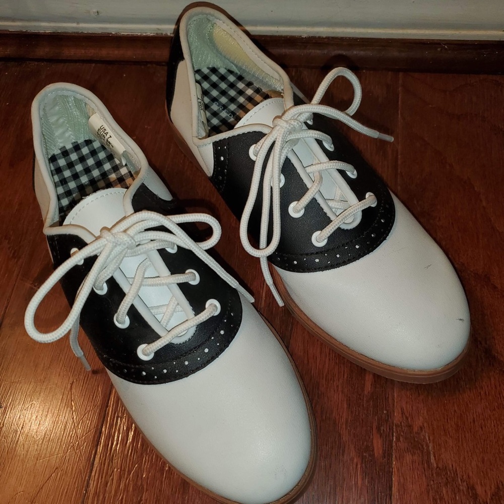 Saddle Shoes!